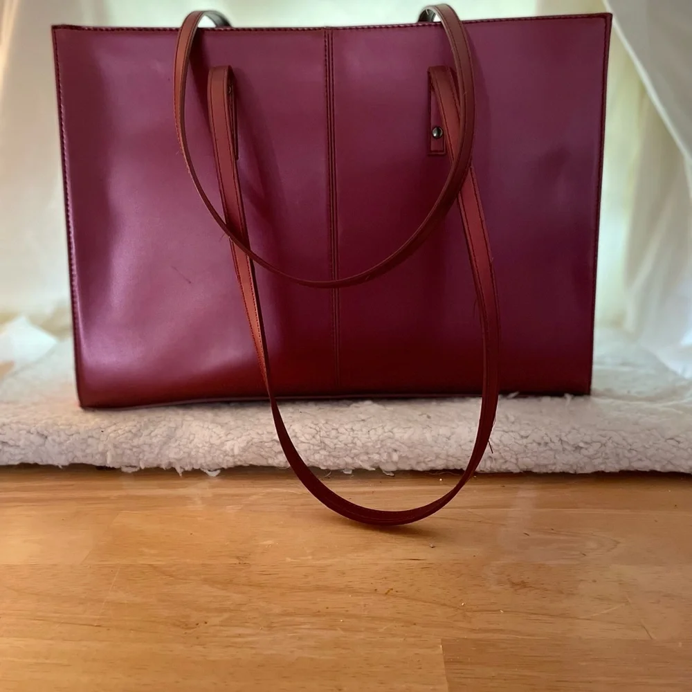 Wilson Leather Computer Handbag